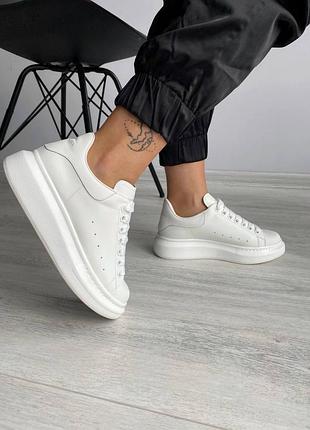 Alexander mcqueen white жіночі кросівки 🆕 олександр маквин білі