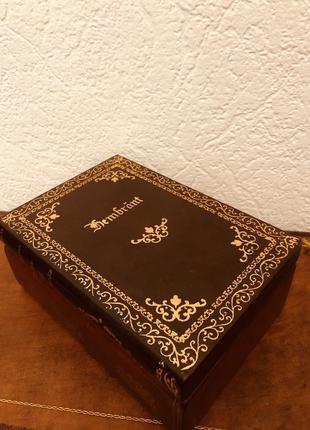Книга скринька4 фото
