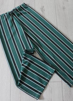 Розпродаж! кюлоти в смужку primark