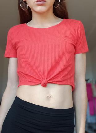 Яркий актуальный топ в рубчик бренда primark