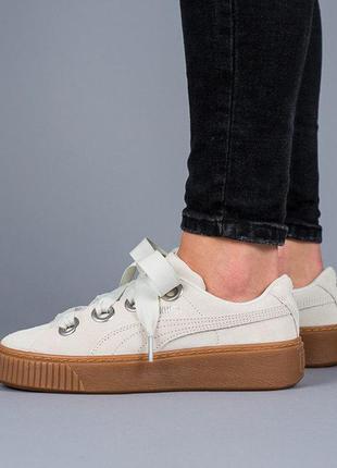 Женские стильные кроссовки на платформе кеды puma platform kiss suede basket alteration roma clyde оригинал пума3 фото