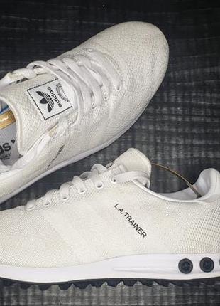 Бело-черные кроссовки в стиле ретро adidas Graphic originals la los angeles