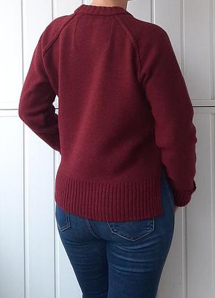 Вовняний светр класичний 2