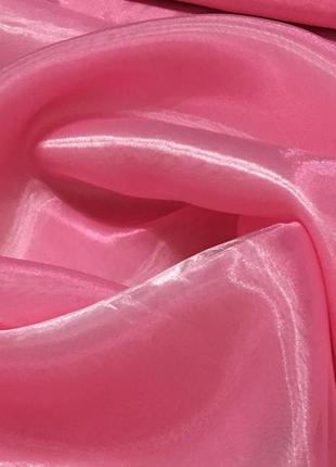 Тюль, органза рожевого кольору