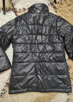Теплая фирменная куртка puma стеганная на синтепоне на 8-9 лет4 фото