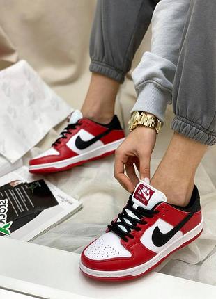 Женские кроссовки nike air jordan
