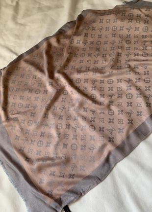Кашеміровий палантин louis vuitton