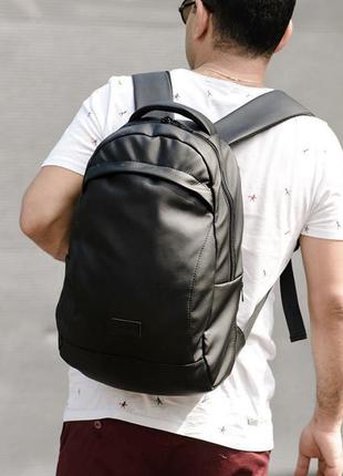 Стильный мужской черный рюкзак классика городской, повседневный матовая эко-кожа - качественный кожзам