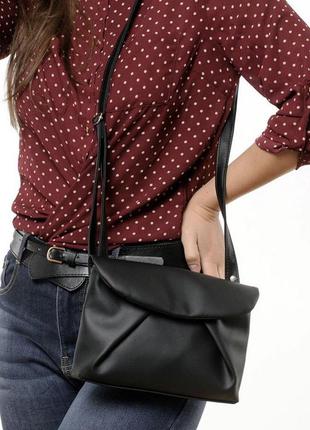Модная женская черная сумка кроссбоди с длинным ремешком через плечо экокожа7 фото
