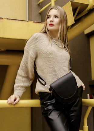 Модная черная женская сумка кроссбоди городская с длинным ремешком через плечо экокожа5 фото