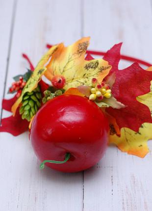 Обруч ободок с листьями и яблоком2 фото