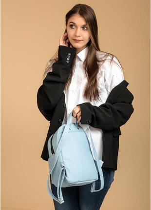 Модный женский рюкзак голубой с лентой, городской, повседневный из матовой экокожи6 фото