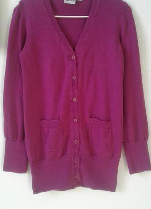 Кофта на девочку  140 р на 10 лет