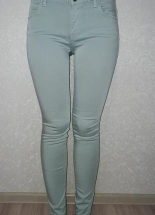 Джинсы zara актуального оттенка "небесный голубой" z1975-zara basic dept. premium denim