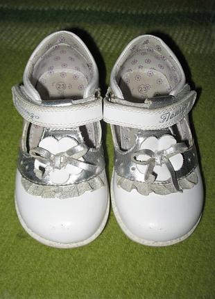 Белые туфли фламинго 15 см