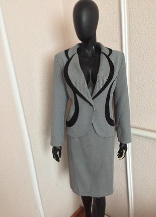 Жіночий костюм-спідниця, піджак новий жакет sassofono italy gizia