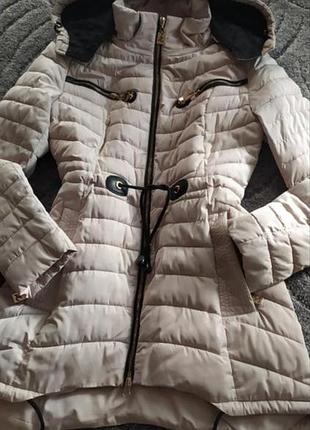 Куртка бежевая осень