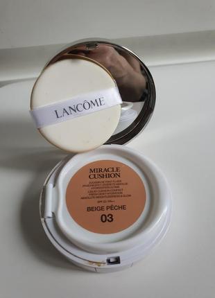 Жидкая компактная тональная основа lancome miracle cushion4 фото