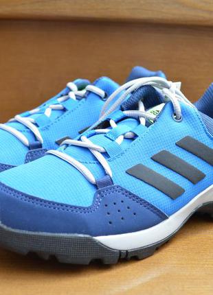 Фирменные треккинговые кроссовки adidas terrex. оригинал.5 фото