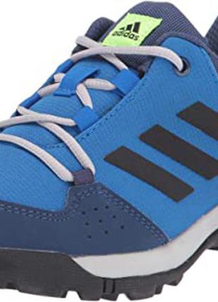 Фірмові трекінгові кросівки adidas terrex. оригінал.