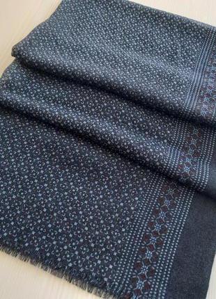 Стильний вовняний шарф, палантин