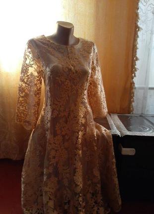 Шикарное вечернее платье макси из нежного благородного франзузского вышитого гипюра от бренда fiesta3 фото