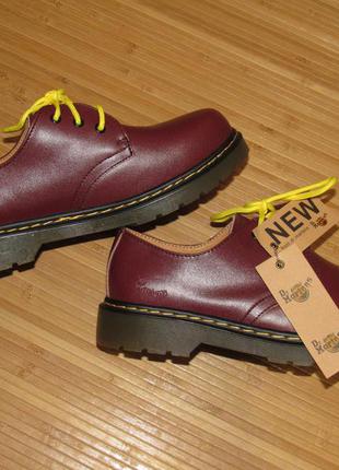 Полуботинки кожаные dr. martens cheery red smooth5 фото