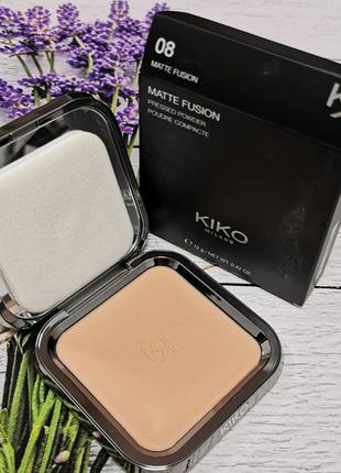 Матуюча пудра Kiko radiant fusion pressed powder