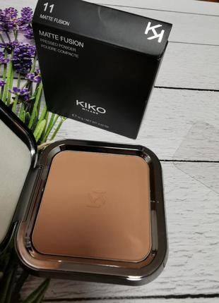 Матуюча пудра kiko milano matte fusion pressed powder2 фото