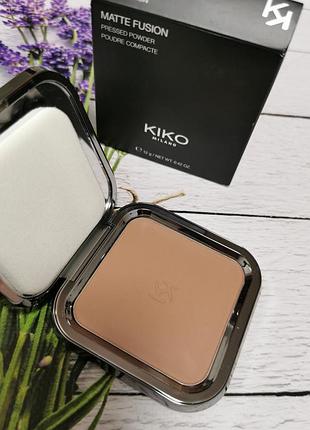 Матуюча пудра kiko milano matte fusion pressed powder1 фото