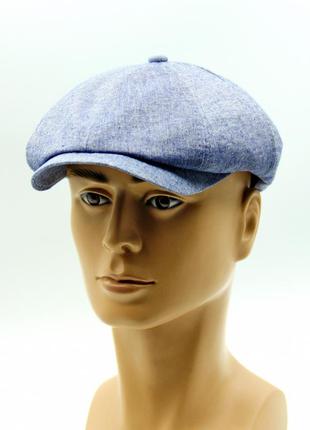 Летняя кепка восьмиклинка голубая.