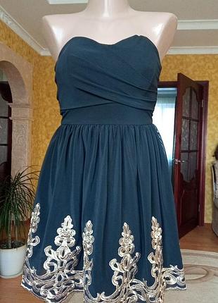 Вечернее платье