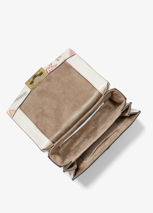 Шкіряна міні сумка через плече hendrix extra-small з тисненим логотипом michael kors оригінал2 фото