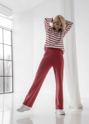 Женские плотные трикотажные брюки прямого удлиненного силуэта3 фото