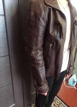 Жіноча шкіряна куртка avant premier6 фото