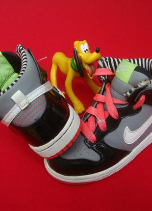 Кросівки, черевики nike оригінал розмір 25-26