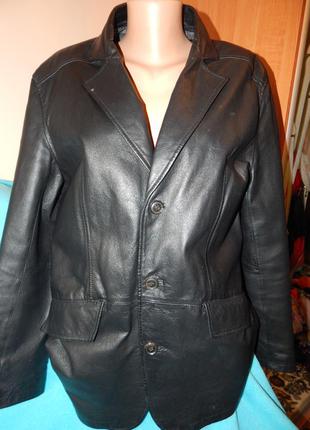 Кожаная куртка трансформер  с отстегивающимся капюшоном2 фото