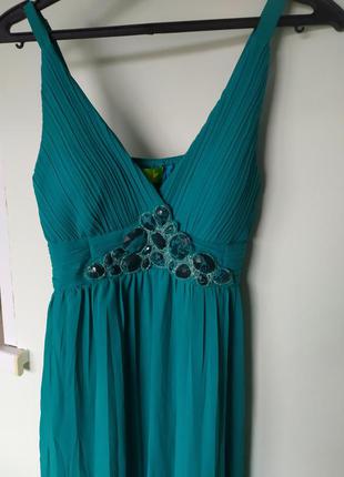 Платье праздничное