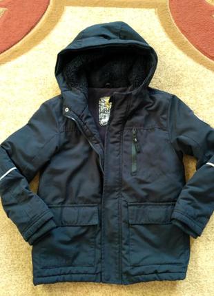 Куртка f&f на хлопчика 8-9 років