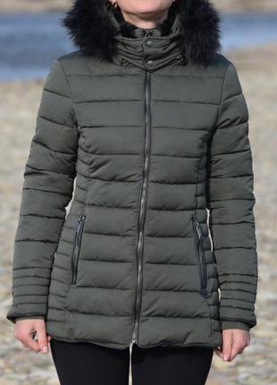 Шикарна тепла зимова куртка з капюшоном firetrap