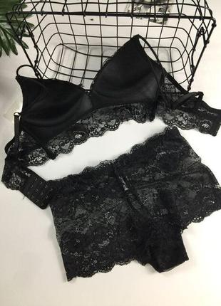Комплект женского нижнего белья чёрный  с пушап трусики шортики кружевные3 фото