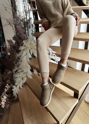 Зимові уггі ugg ultra mini light brown sole9 фото