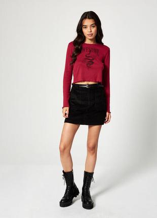 Чорна вельветова міні спідниця від jennyfer розмір м