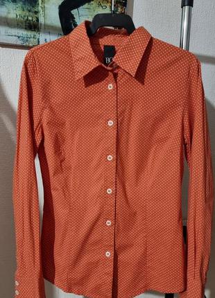 Яркая коралловая хлопковая рубашка в горох