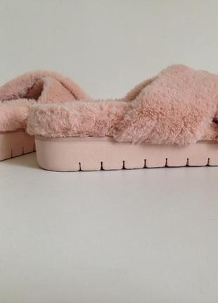 Шльопанці клітку h&m 39/25-25.55 фото