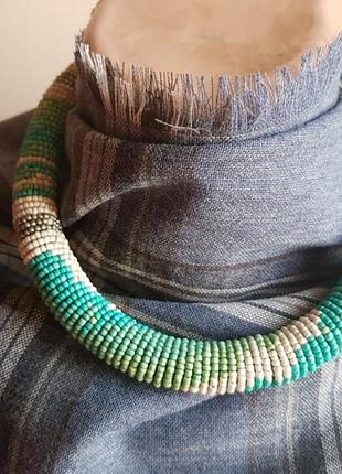Колье бисер