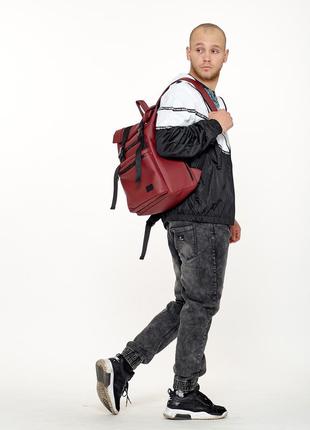 Мужской бордовый рюкзак для путешествий, спорта и пеших прогулок2 фото