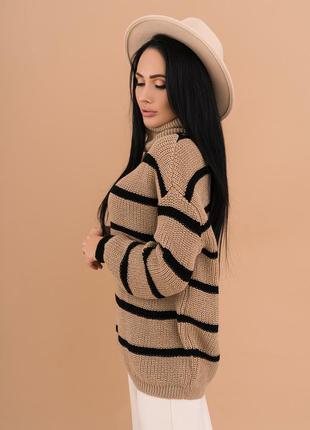 Бежевий вовняний смугастий светр з хомутом3 фото