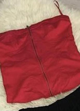 Bershka ❤️❤️❤️❤️🌹червоний топік топ