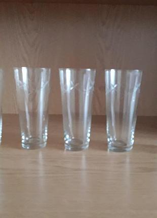 Стаканы